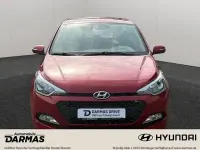 Usata Hyundai i20 YES! 84 CV (61 kW) 2016 Rosso Berlina