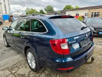 Gebraucht Skoda Superb 170 PS (125 kW) 2014 Blau Kombi