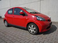 Gebraucht Toyota Aygo 68 PS (50 kW) 2007 Super red 5 Kleinwagen