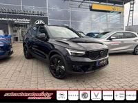 Neu Volvo XC40 Plus 163 PS (119 kW) 2025 Onyx black metallic SUV