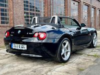 Second-hand BMW Z4 Performance 231 CP (169 kW) 2003 Negru Cabrio