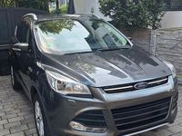 Gebraucht Ford Kuga Titanium 150 PS (110 kW) 2016 Grau SUV
