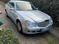 Gebraucht Mercedes E220 2007 Silber Limousine