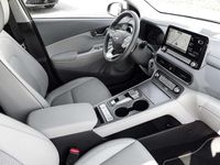 Gebraucht Hyundai Kona Premium 150 kW (204 PS) 2021 Phantom black / chalk white ro SUV