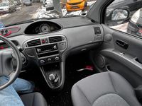 Gebraucht Hyundai Matrix 103 PS (75 kW) 2004 Grau Van / Kleinbus