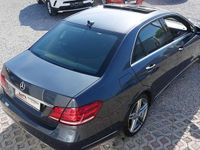 Używany Mercedes E400 333 KM (244 kW) 2014 Szary Sedan/Limuzyna