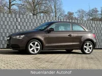 Gebraucht Audi A1 Attraction 90 PS (66 kW) 2011 Braun Kleinwagen