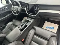 Gebraucht Volvo XC60 R-Design 197 PS (144 kW) 2021 Weiß metallic SUV