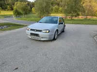 Używany VW Golf IV 75 KM (55 kW) 2002 Szary Sedan/Limuzyna