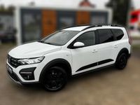 Gebraucht Dacia Jogger Comfort 101 PS (74 kW) 2022 Weiß Van / Kleinbus