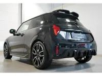 Gebraucht Mini John Cooper Works Coupé 156 PS (114 kW) 2024 Midnight black ii (metallic) Coupé