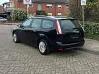 Gebraucht Ford Focus Titanium 109 PS (80 kW) 2011 Schwarz Kombi