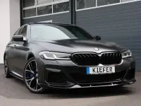 Używany BMW M550 Performance 530 KM (389 kW) 2022 Szary Sedan/Limuzyna