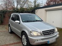 Gebraucht Mercedes ML500 292 PS (214 kW) 2005 Silber SUV