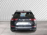 Gebraucht VW Golf VIII R-line 150 PS (110 kW) 2023 Deep black perleffekt Kombi