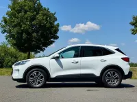 Gebraucht Ford Kuga Titanium 150 PS (110 kW) 2022 Weiß SUV