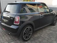 Gebraucht Mini Cooper 95 PS (69 kW) 2010 Schwarz Kleinwagen