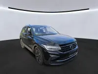 Gebraucht VW Tiguan Active 150 PS (110 kW) 2022 Schwarz SUV