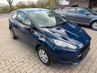 Gebraucht Ford Fiesta 60 PS (44 kW) 2016 Blau Kleinwagen