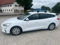 Gebraucht Ford Focus Cool & Connect 95 PS (69 kW) 2019 Weiß Limousine