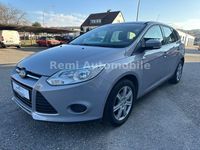 Gebraucht Ford Focus Trend 105 PS (77 kW) 2012 Grau Kombi