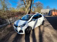 Gebraucht Peugeot 108 Active 82 PS (60 kW) 2014 Weiß Kleinwagen