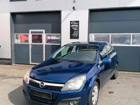 Gebraucht Opel Astra 105 PS (77 kW) 2006 Blau Limousine