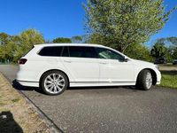 Gebraucht VW Passat Highline 220 PS (161 kW) 2016 Weiß Kombi