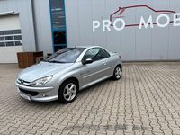 Gebraucht Peugeot 206 CC Quiksilver 109 PS (80 kW) 2004 Silber Cabrio