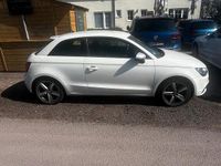 Gebraucht Audi A1 122 PS (89 kW) 2012 Weiß Kleinwagen