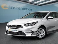Neu Kia Ceed 101 PS (74 kW) 2025 Silber Kleinwagen