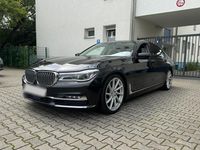 Gebraucht BMW 730 265 PS (194 kW) 2017 Schwarz Limousine