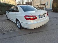 Gebraucht Mercedes 220 AMG 170 PS (125 kW) 2012 Weiß Limousine