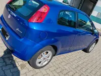 Gebraucht Fiat Punto Dynamic 65 PS (47 kW) 2009 Blau Kleinwagen