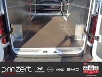Neu Nissan Interstar 130 PS (95 kW) 2026 Mineral white Van