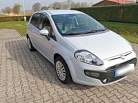 Gebraucht Fiat Punto 77 PS (56 kW) 2010 Weiß Kleinwagen