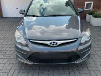 Gebraucht Hyundai i30 90 PS (66 kW) 2010 Grau Kleinwagen