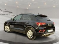 Gebraucht VW T-Roc Style 150 PS (110 kW) 2025 Schwarz (deep black perleffekt) SUV