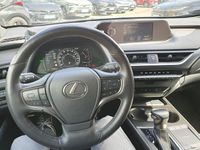 Gebraucht Lexus UX 250h 184 PS (135 kW) 2020 Graphitschwarz SUV