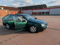 Usata VW Bora 101 CV (74 kW) 2000 Verde Berlina