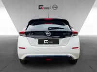 Gebraucht Nissan Leaf Acenta 110 kW (150 PS) 2022 Weiß Kleinwagen