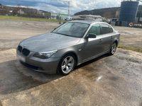 Gebraucht BMW 525 218 PS (160 kW) 2007 Grau Limousine