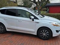 Gebraucht Ford Kuga Individual 163 PS (119 kW) 2012 Weiß SUV