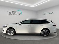 Gebraucht Skoda Superb Ambition 193 PS (141 kW) 2024 Purity weiss Kombi
