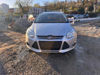 Używany Ford Focus SYNC Edition 125 KM (91 kW) 2014 Srebrny Kombi