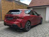 Gebraucht BMW 118 M Sport 150 PS (110 kW) 2025 Rot Kleinwagen
