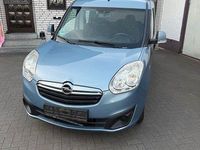Second-hand Opel Combo 105 CP (77 kW) 2012 Albastru Monovolum