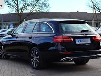 Gebraucht Mercedes E300 143 PS (105 kW) 2020 Schwarz