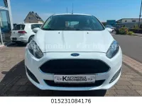 Gebraucht Ford Fiesta Trend 82 PS (60 kW) 2016 Weiß Kleinwagen