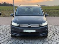 Gebraucht VW Touran 150 PS (110 kW) 2022 Delfingrau metallic Van / Kleinbus